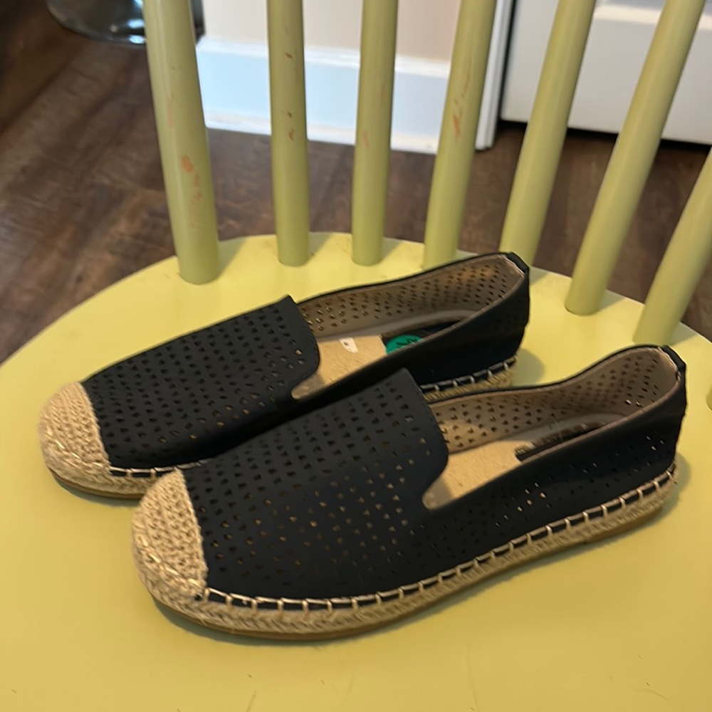 Navy blue flat shoes size 7.5